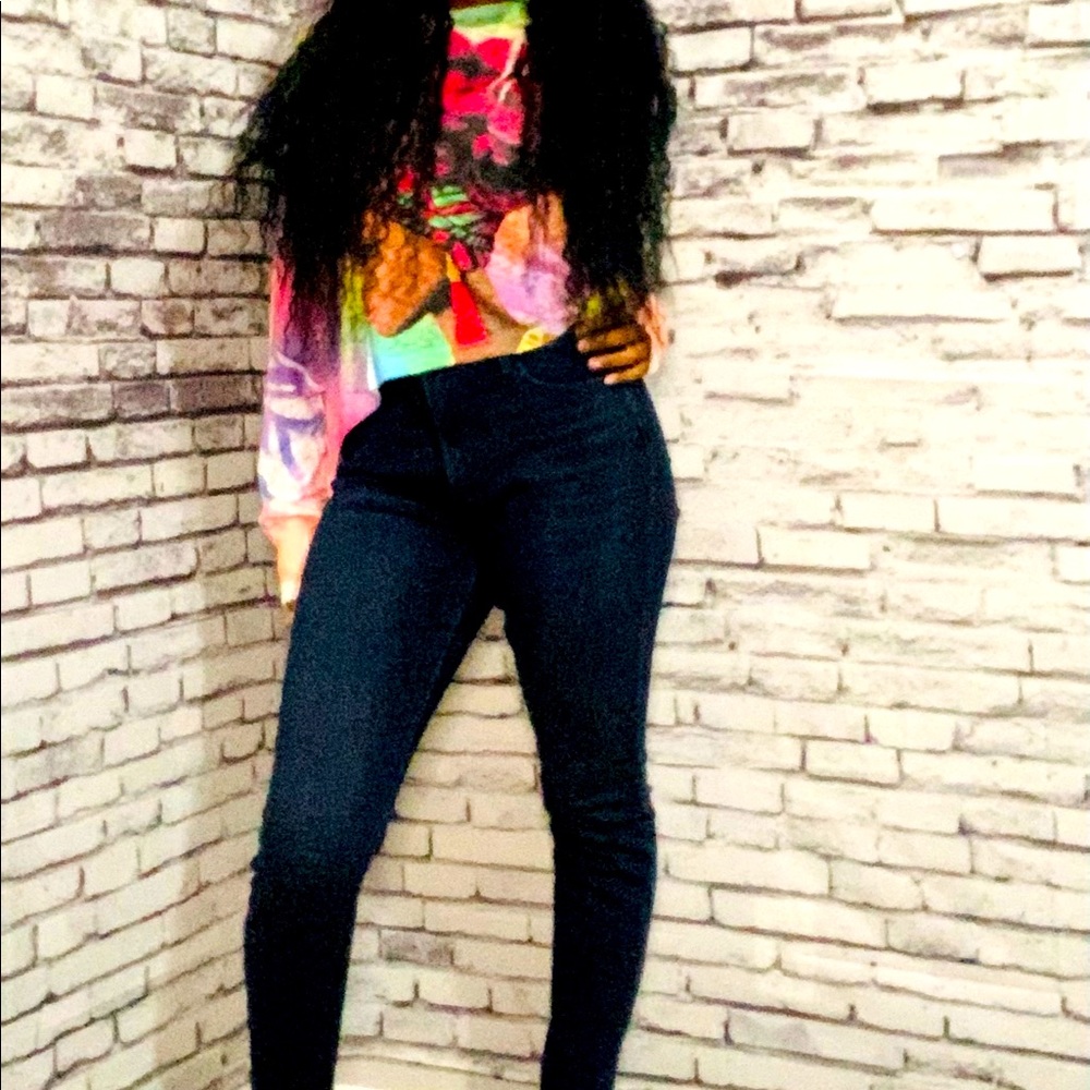 BGM Cropped Sweater!